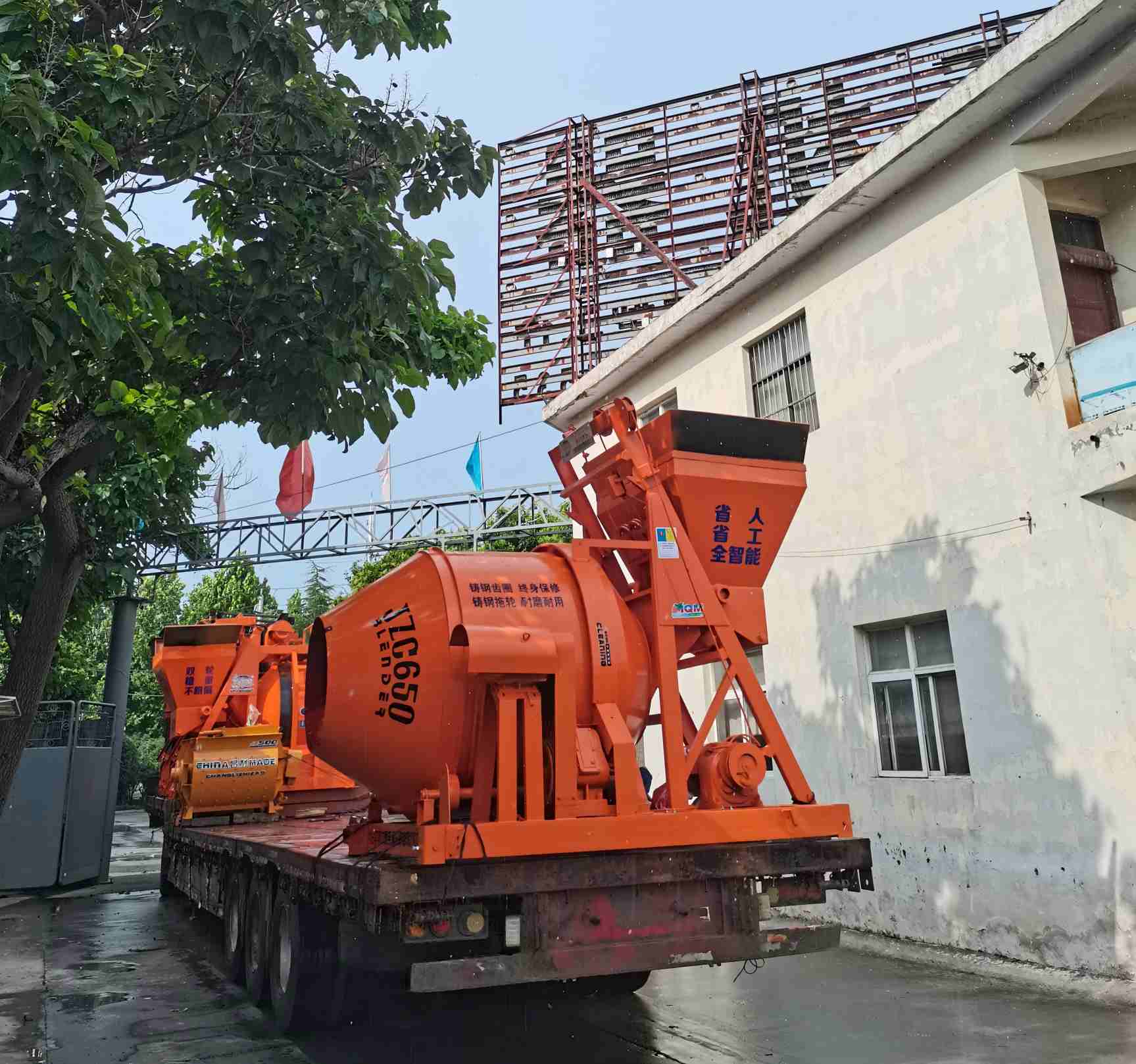 2台搅拌机发往湖南